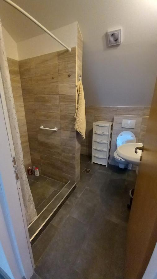 Appartamento Keti Plaški Esterno foto