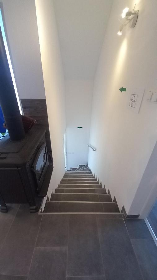 Appartamento Keti Plaški Esterno foto
